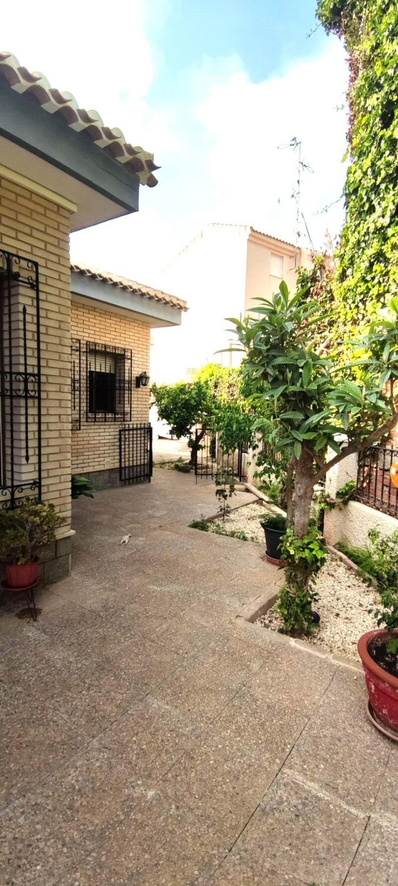 4 Cuarto Villa en venta