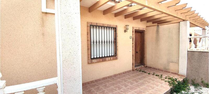 2 bedroom Townhouse for sale