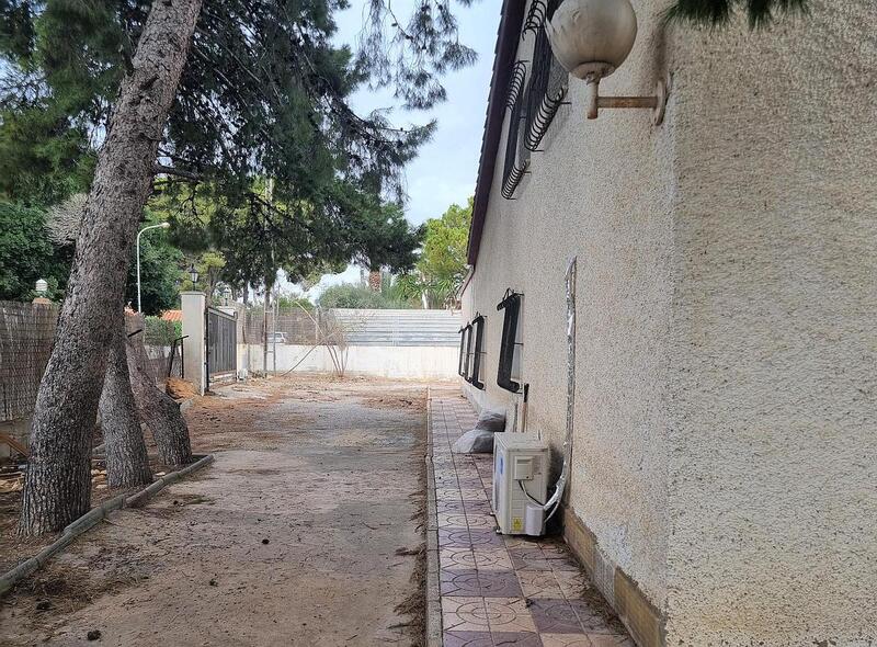 6 Cuarto Villa en venta