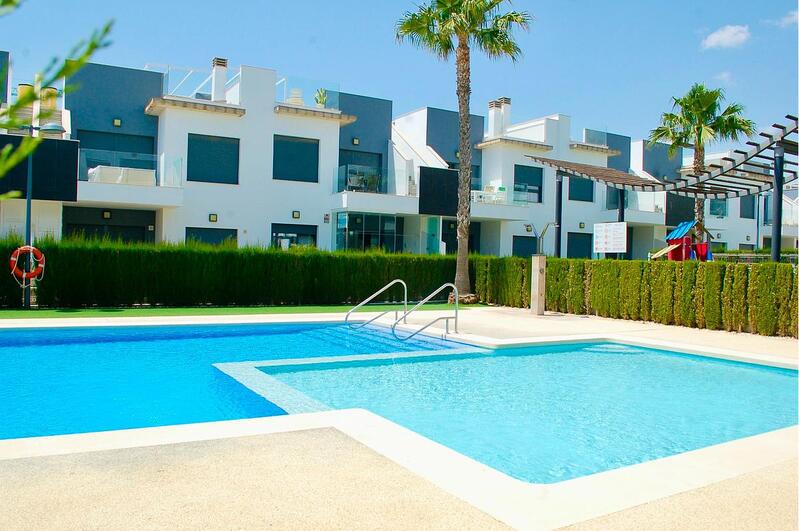 Townhouse for sale in Pilar de la Horadada, Alicante