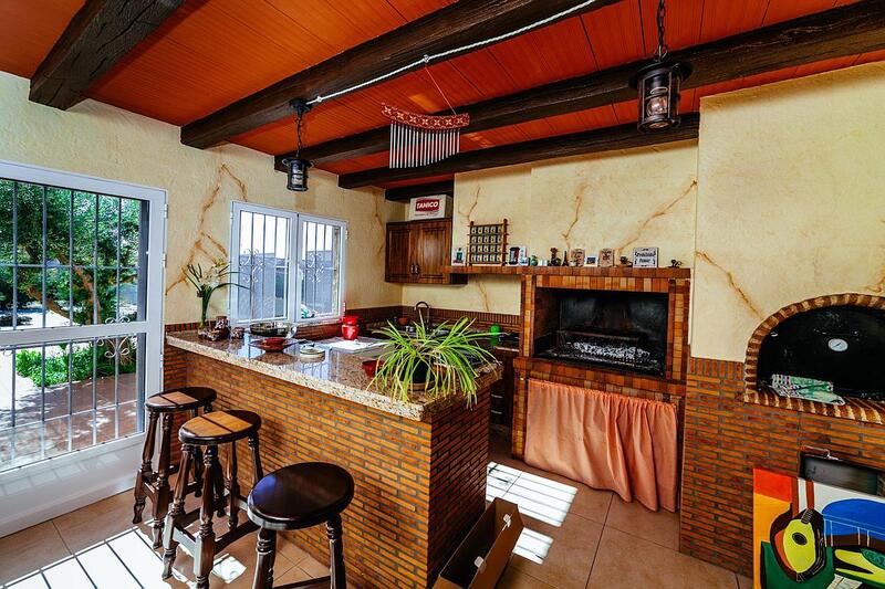 4 Cuarto Villa en venta