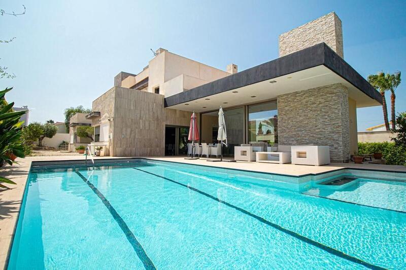 Villa à vendre dans l'Alfàs del Pi, Alicante