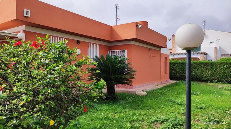 4 Cuarto Villa en venta