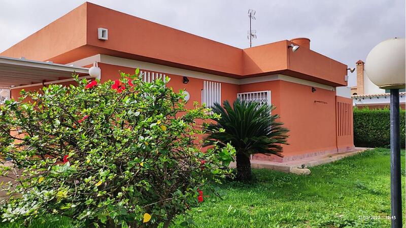 4 Cuarto Villa en venta