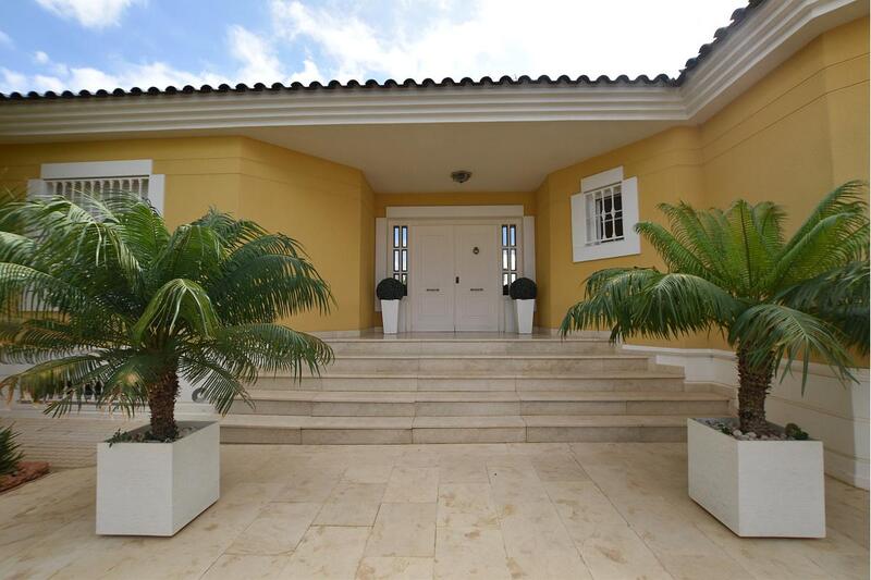 4 bedroom Villa for sale