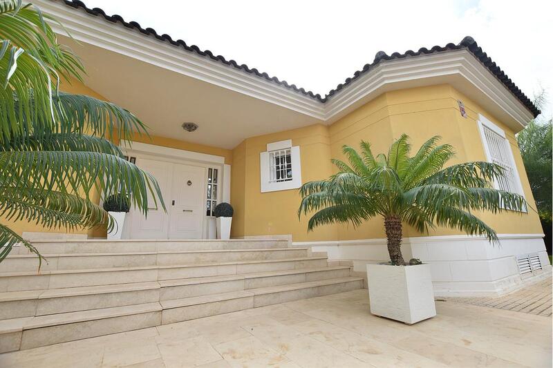 4 bedroom Villa for sale