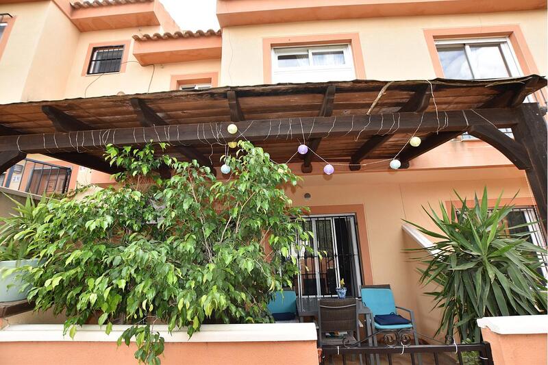 Townhouse for sale in Algorfa, Alicante