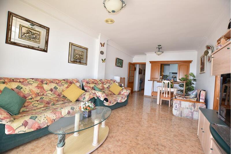 3 bedroom Apartment for sale