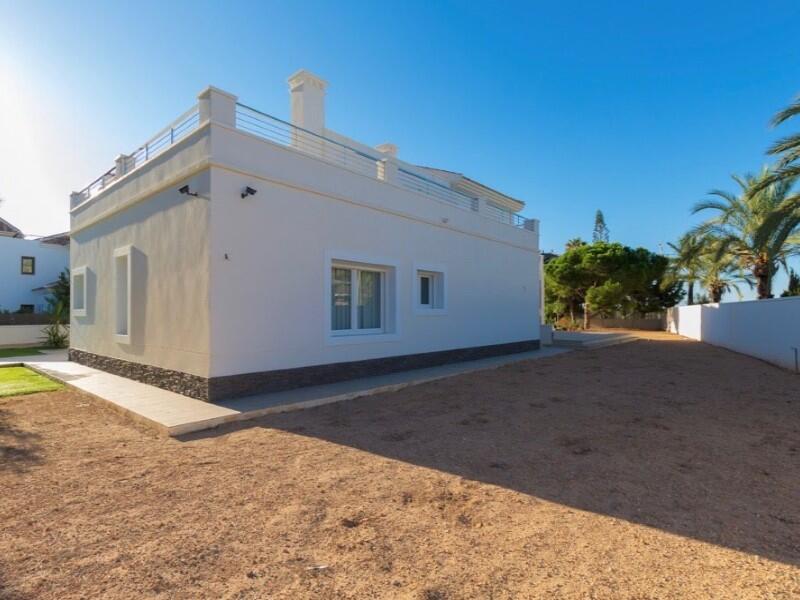 4 Cuarto Villa en venta