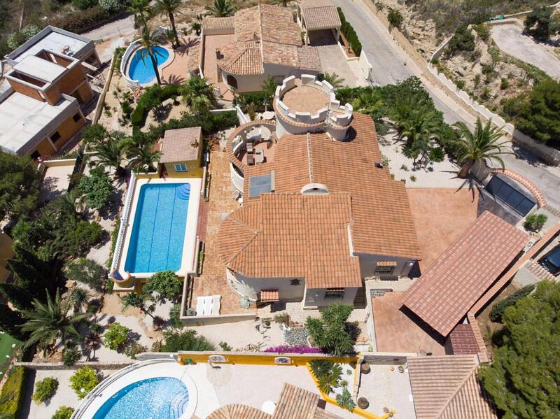 5 bedroom Villa for sale