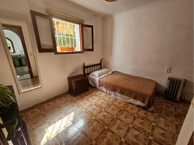 8 Cuarto Villa en venta