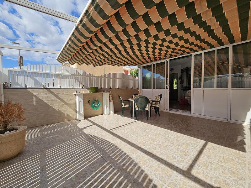 Townhouse for sale in Los Alcazares, Murcia