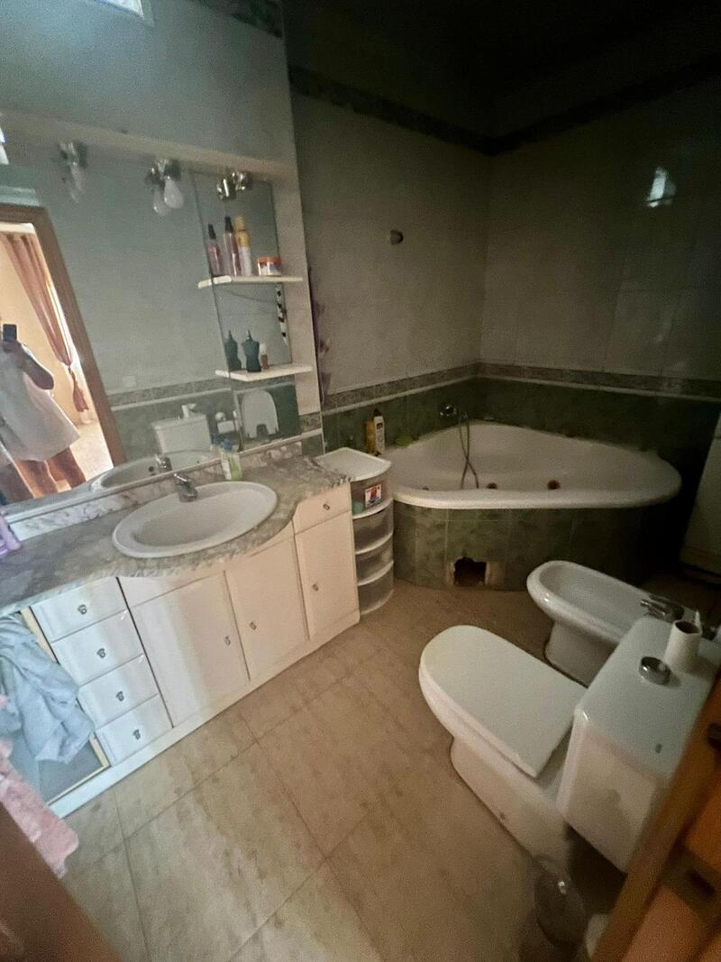 4 slaapkamer Villa Te koop