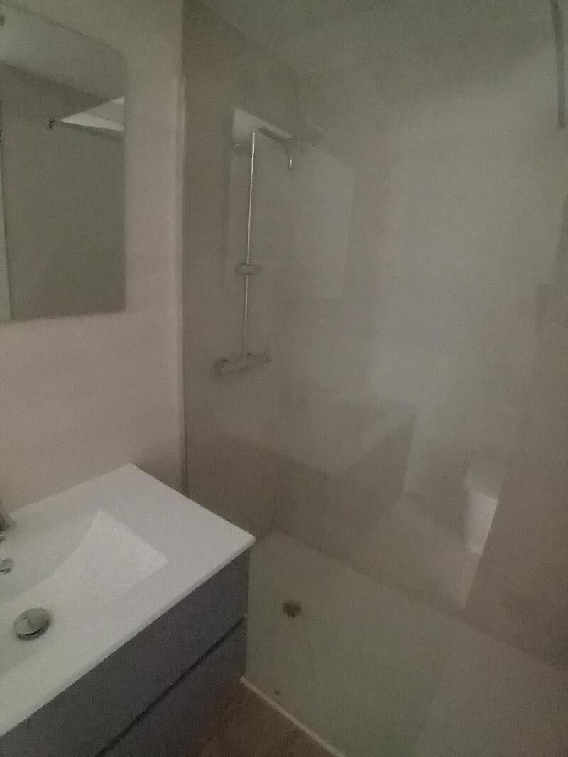 2 slaapkamer Appartement Te koop