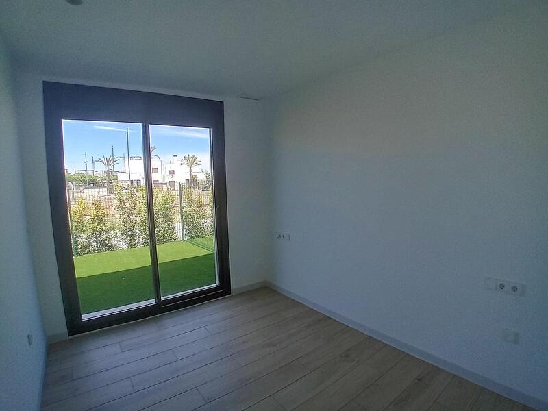 2 slaapkamer Appartement Te koop