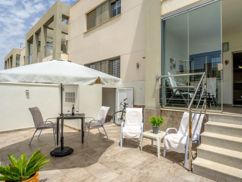 Townhouse for sale in Torrevieja, Alicante