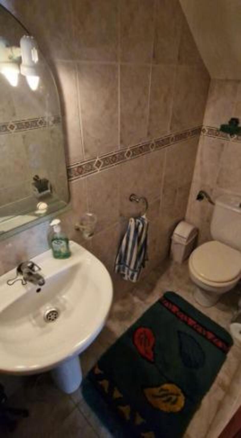 2 Cuarto Adosado en venta