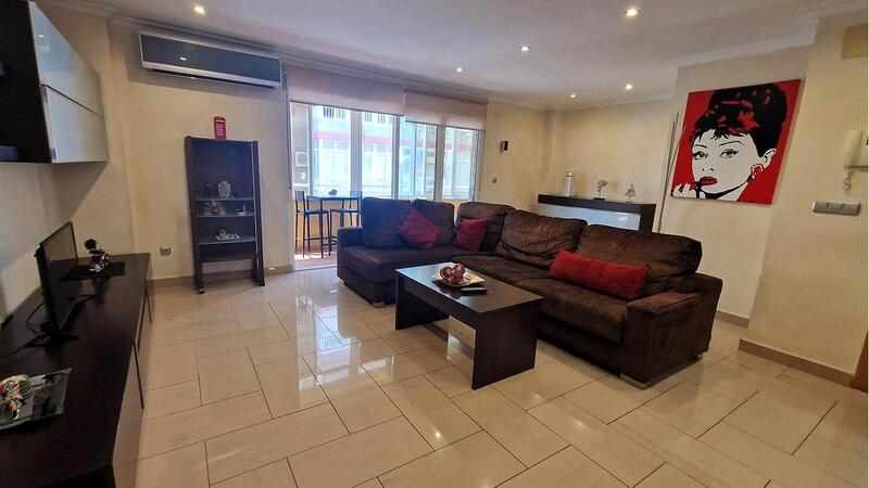 3 bedroom Apartment for sale