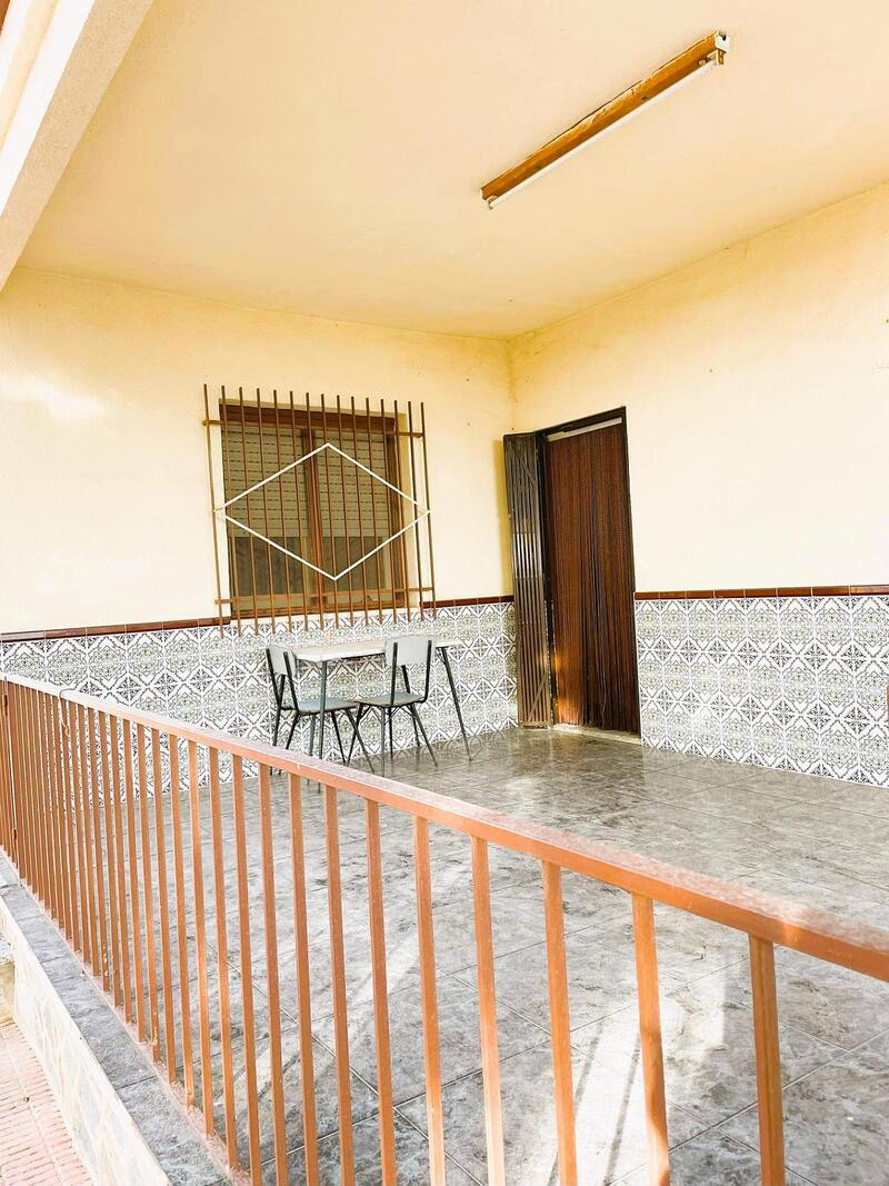 4 Cuarto Villa en venta