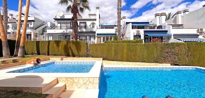 Townhouse for sale in Orihuela Costa, Alicante