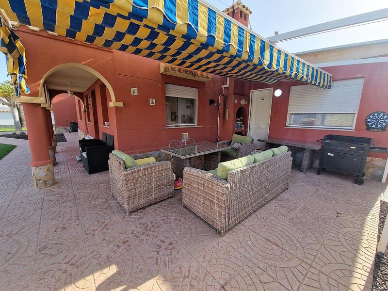 3 Cuarto Villa en venta