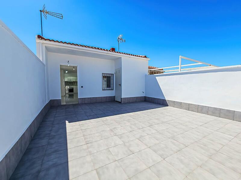 Townhouse for sale in Torrevieja, Alicante