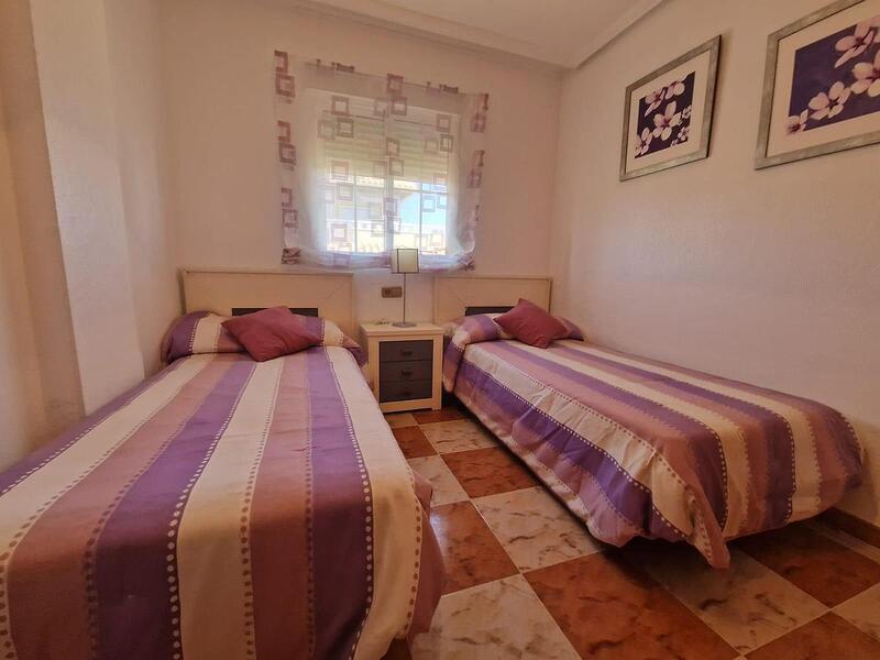 2 Schlafzimmer Stadthaus zu verkaufen