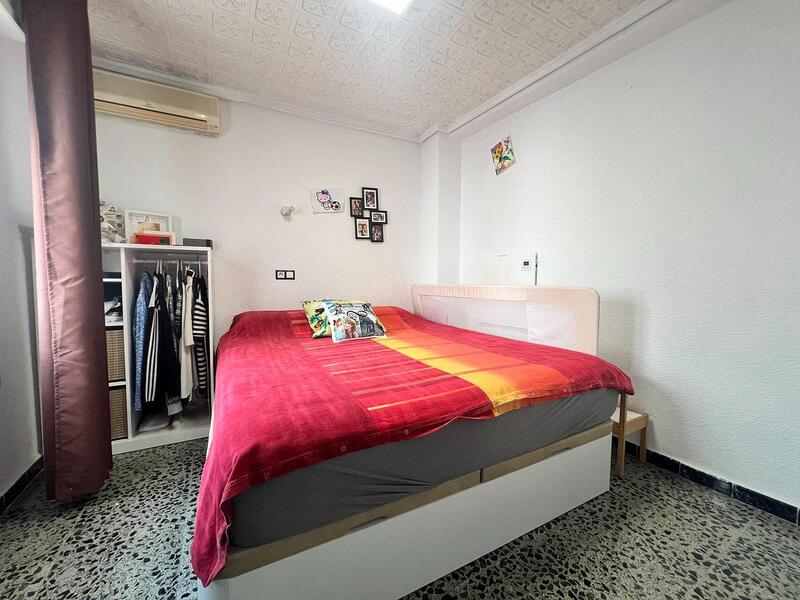 4 slaapkamer Appartement Te koop