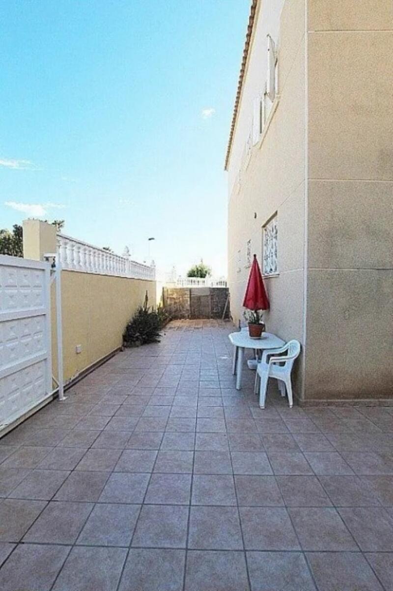 6 Cuarto Villa en venta