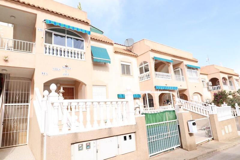 3 bedroom Townhouse for sale