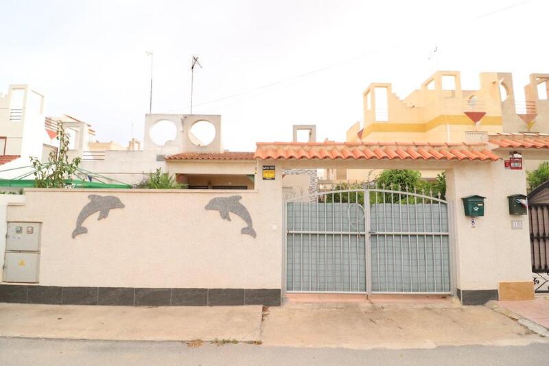 Townhouse for sale in Torrevieja, Alicante