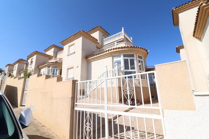 Villa for sale in Orihuela Costa, Alicante