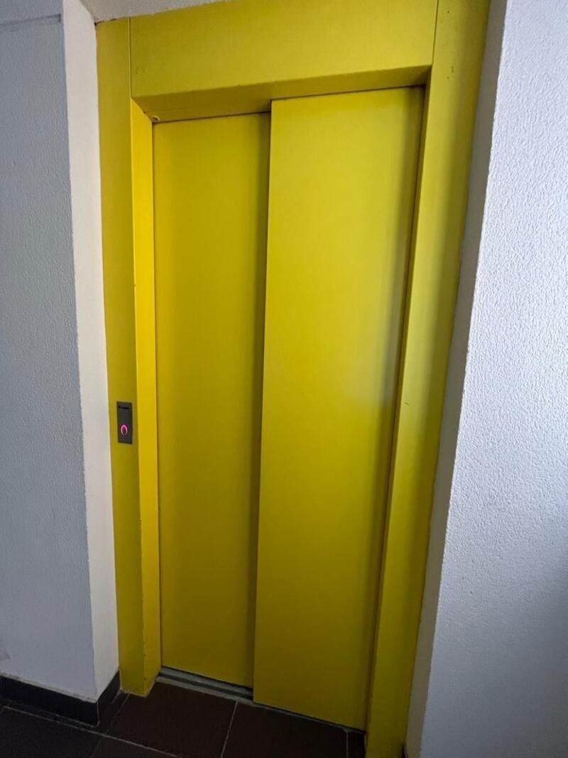 2 slaapkamer Appartement Te koop