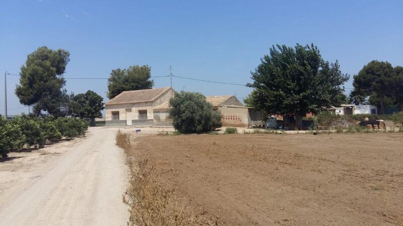 Country House for sale in Daya Nueva, Alicante