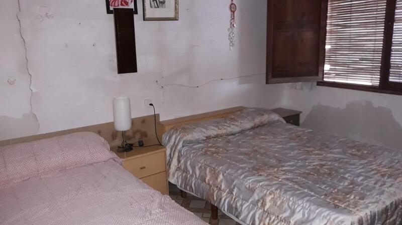 3 slaapkamer Landhuis Te koop