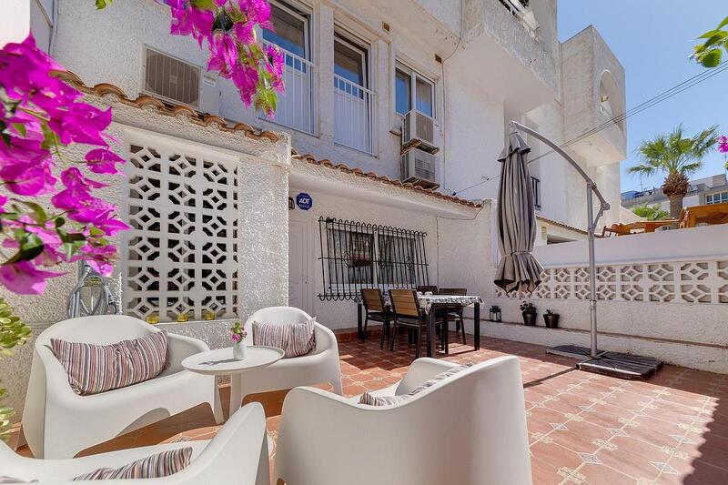 Townhouse for sale in Torrevieja, Alicante