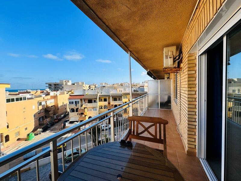 Appartement zu verkaufen in La Mata, Alicante