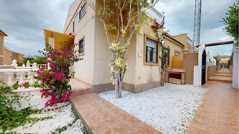 Townhouse for sale in Orihuela, Alicante