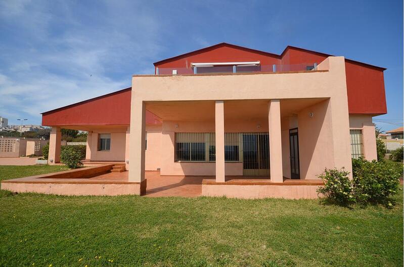 7 Cuarto Villa en venta