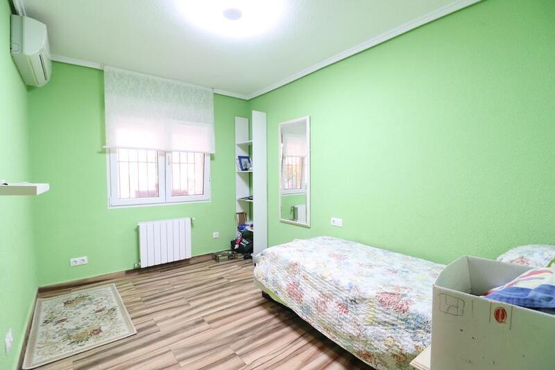 4 Schlafzimmer Villa zu verkaufen