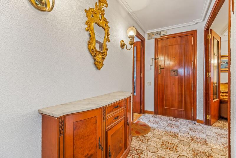 2 slaapkamer Appartement Te koop