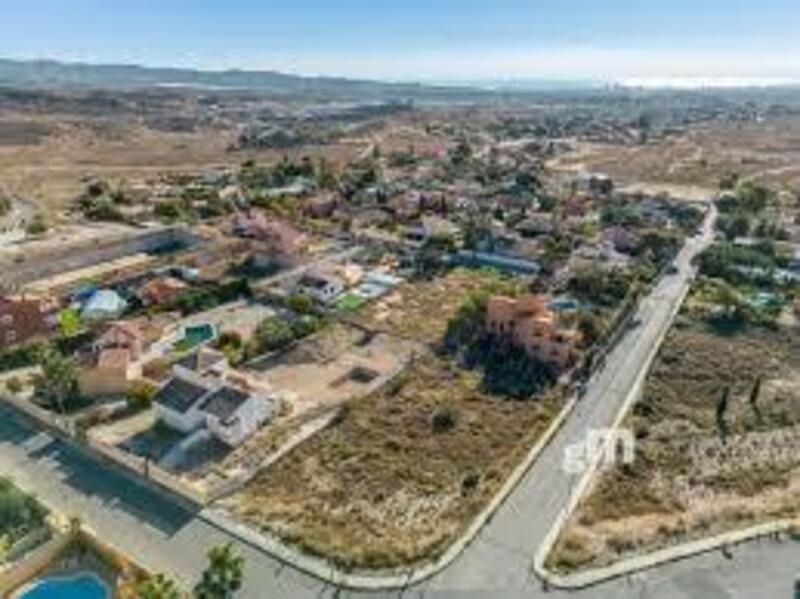 Land for sale in Mutxamel, Alicante