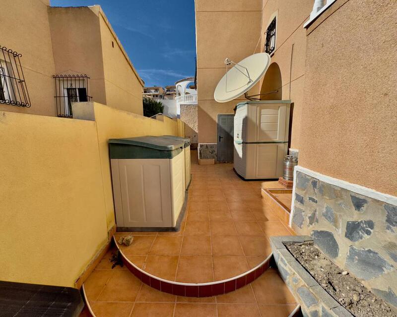 2 Cuarto Villa en venta