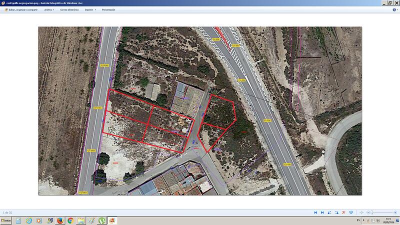 Land for sale in Pinoso, Alicante