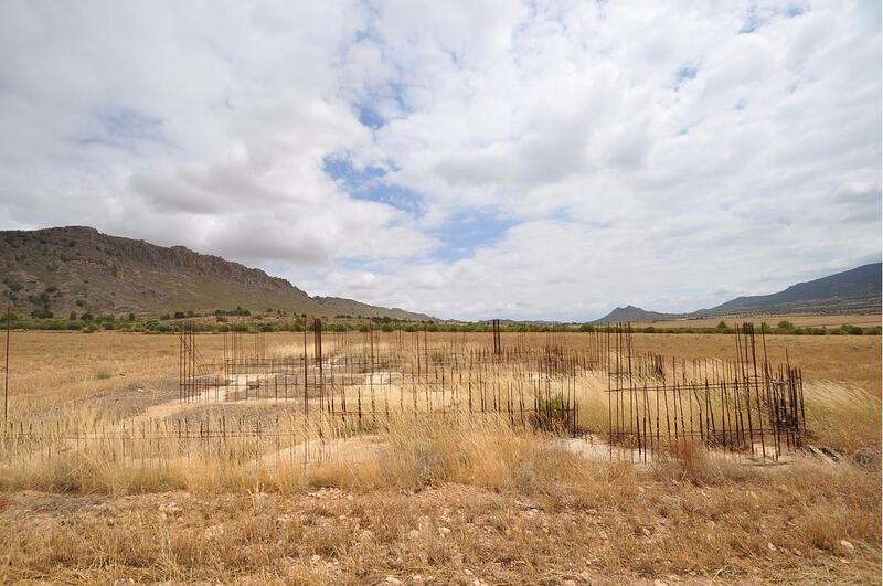 Land for sale in Yecla, Murcia