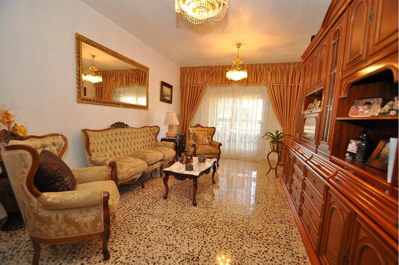 4 bedroom Apartment for sale