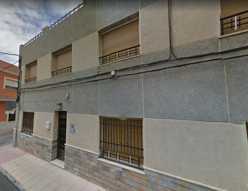 Townhouse for sale in Pinoso, Alicante