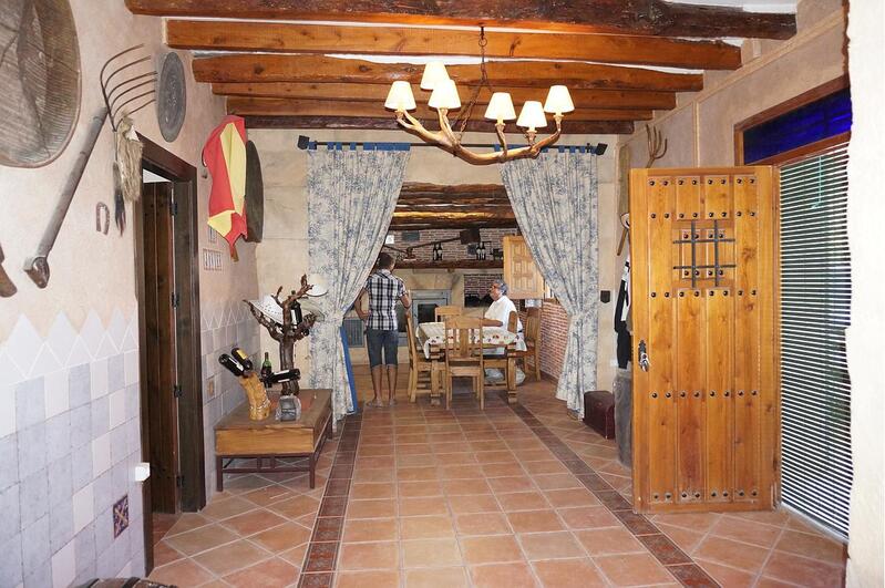 7 chambre Auberge à vendre