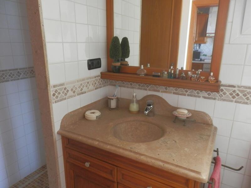 4 Cuarto Villa en venta