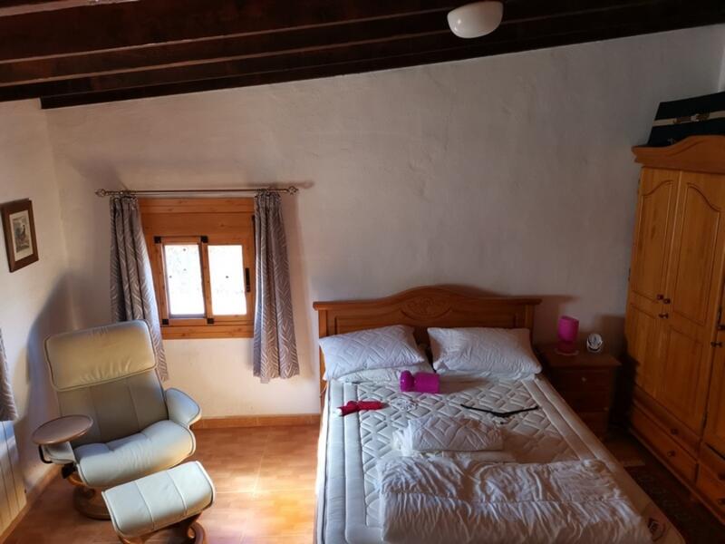 4 chambre Auberge à vendre